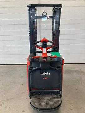 Carretilla elevadora segunda mano LINDE L16AP/1173 ELEKTRO HOCHHUBWAGENFAHRERSTAND (12892485)