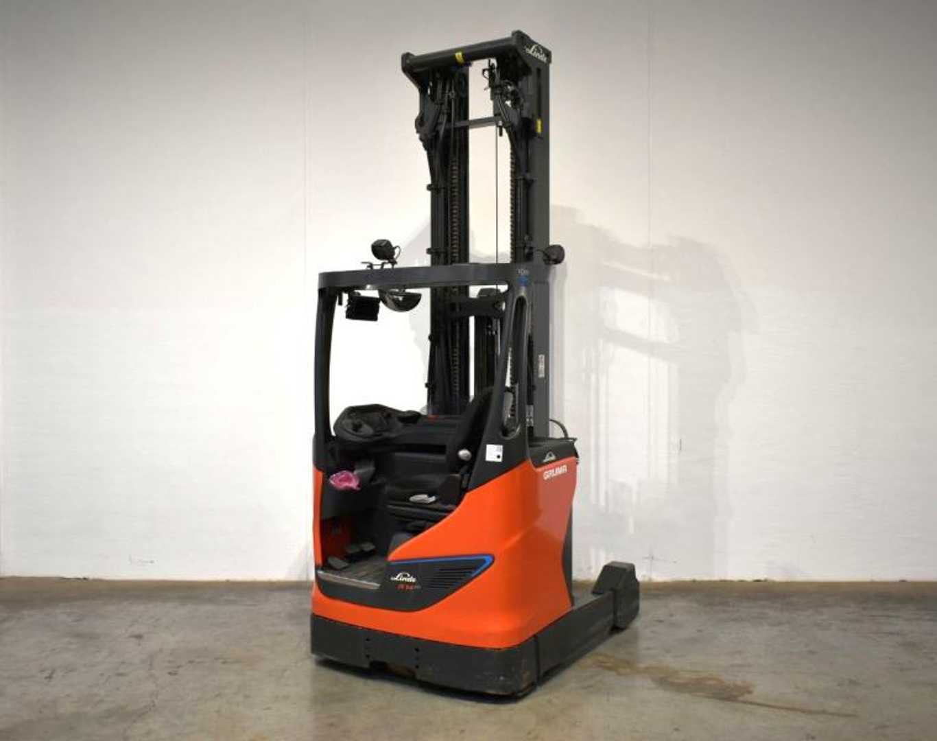 Carretilla elevadora segunda mano LINDE R 14 1120 ELEKTRO SCHUBMASTSTAPLER (13054949)