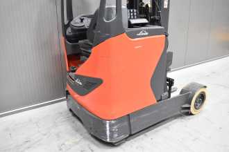 Carretilla elevadora segunda mano LINDE R 16 G /58875/ ELEKTRO SCHUBMASTSTAPLER (13074571)