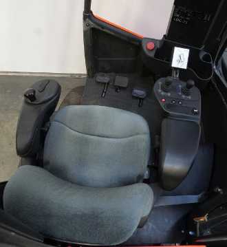Carretilla elevadora segunda mano LINDE R 17 X 116-03 ELEKTRO SCHUBMASTSTAPLER (12914131)