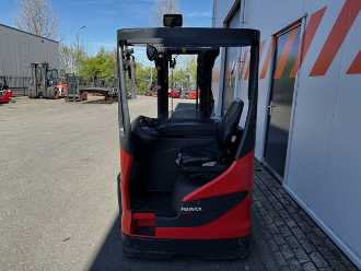 Carretilla elevadora segunda mano LINDE R10B-01 ELEKTRO SCHUBMASTSTAPLER (13035047)