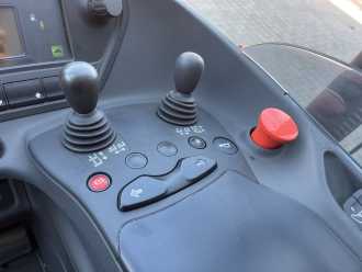 Carretilla elevadora segunda mano LINDE R12B ELEKTRO SCHUBMASTSTAPLER (13061600)
