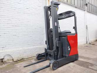 Carretilla elevadora segunda mano LINDE R12B ELEKTRO SCHUBMASTSTAPLER (13067297)