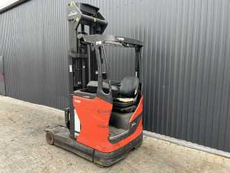 Carretilla elevadora segunda mano LINDE R14-01 ELEKTRO SCHUBMASTSTAPLER (13068302)