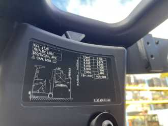 Carretilla elevadora segunda mano LINDE R14-01 ELEKTRO SCHUBMASTSTAPLER (13073447)