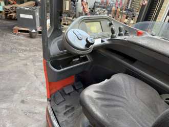 Carretilla elevadora segunda mano LINDE R16B-01 ELEKTRO SCHUBMASTSTAPLER (13051792)