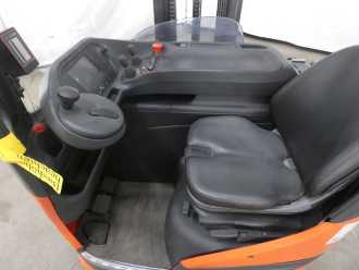 Carretilla elevadora segunda mano LINDE R16HD ELEKTRO SCHUBMASTSTAPLER (13036600)