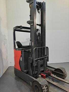 Carretilla elevadora segunda mano LINDE R20G ELEKTRO SCHUBMASTSTAPLER (13054470)