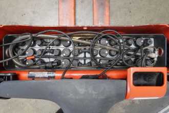 Carretilla elevadora segunda mano LINDE T 16 1152 ELEKTRO NIEDERHUBWAGENDEICHSEL (13048443)