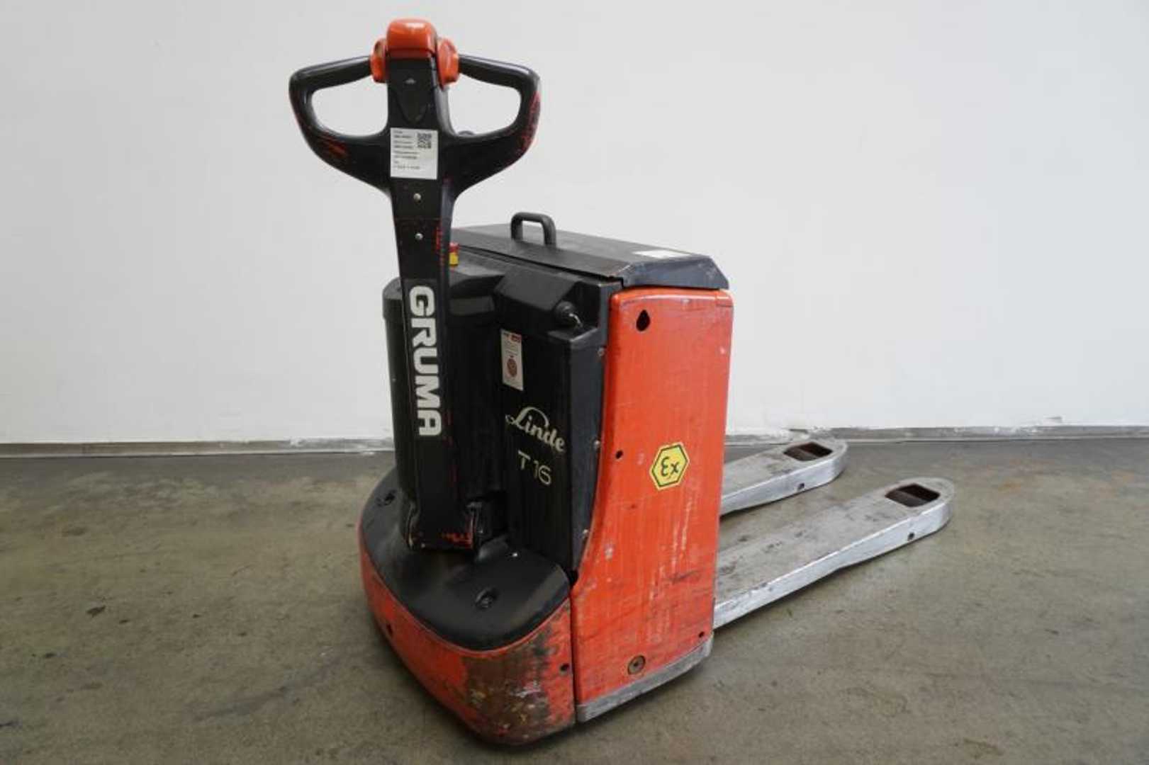 Carretilla elevadora segunda mano LINDE T 16 EX 1152 ELEKTRO NIEDERHUBWAGENDEICHSEL (13053759)