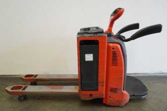 Carretilla elevadora segunda mano LINDE T 20 AP 131 ELEKTRO NIEDERHUBWAGENFAHRERSTAND (13068348)