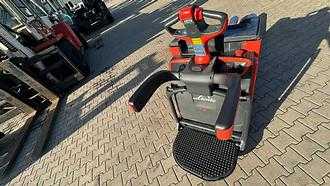 Carretilla elevadora segunda mano LINDE T 20 AP ELEKTRO NIEDERHUBWAGENFAHRERSTAND (13067975)