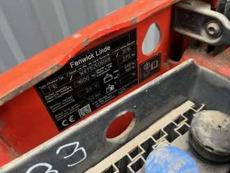 Carretilla elevadora segunda mano LINDE T16 ELEKTRO NIEDERHUBWAGENDEICHSEL (13075061)