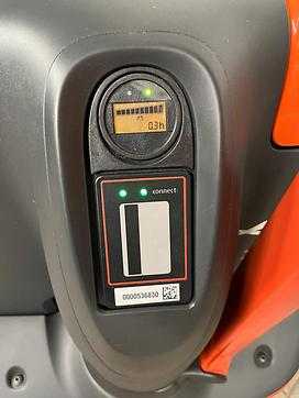 Carretilla elevadora segunda mano LINDE T16L ELEKTRO NIEDERHUBWAGENDEICHSEL (12937629)