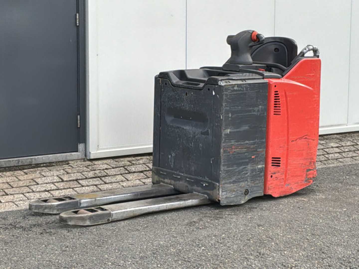 Carretilla elevadora segunda mano LINDE T20SP ELEKTRO NIEDERHUBWAGENSEMIELEKTRISCH (13073803)