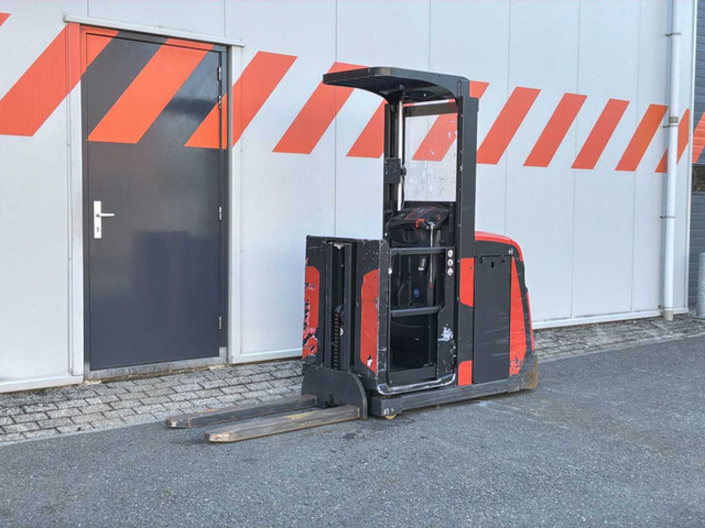 Carretilla elevadora segunda mano LINDE V10-02 ELEKTRO HOCHHUBKOMMISSIONIERER (13071542)