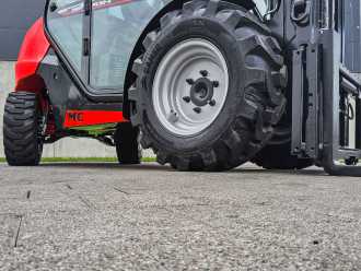 Carretilla elevadora segunda mano MANITOU MC 30-4 DIESEL GELAENDESTAPLER (12947652)