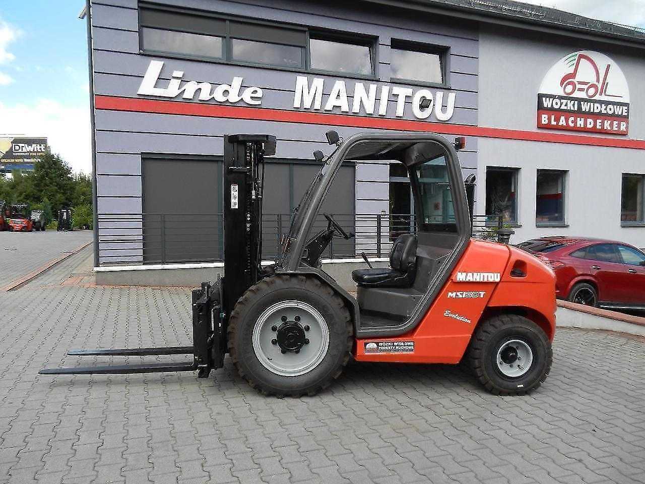 Carretilla elevadora segunda mano MANITOU MSI30T Pozycjoner wideł , triplex DIESEL GELAENDESTAPLER (12999467)