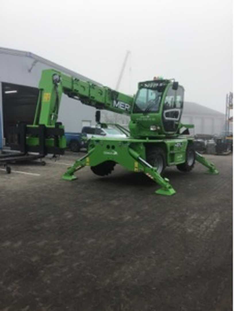 Carretilla elevadora segunda mano MERLO R40.18 DIESEL TELESKOPARMSTAPLER (13011445)