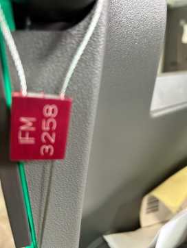 Carretilla elevadora segunda mano MITSUBISHI RBM25N3 ELEKTRO VIERWEGESTAPLER (13072144)