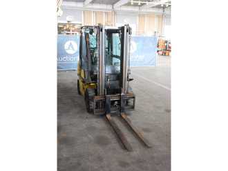 Carretilla elevadora segunda mano NISSAN U1D2A25LQ GAS VIERRADFRONTSTAPLER (13039013)