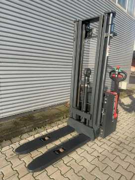 Carretilla elevadora segunda mano NOBLE PS16L ELEKTRO HOCHHUBWAGENDEICHSEL (13071284)