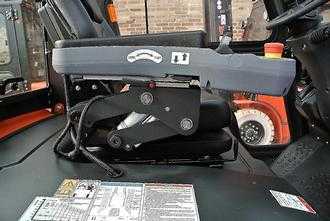 Carretilla elevadora segunda mano NOBLELIFT FE4P35Q ELEKTRO VIERRADFRONTSTAPLER (13011021)