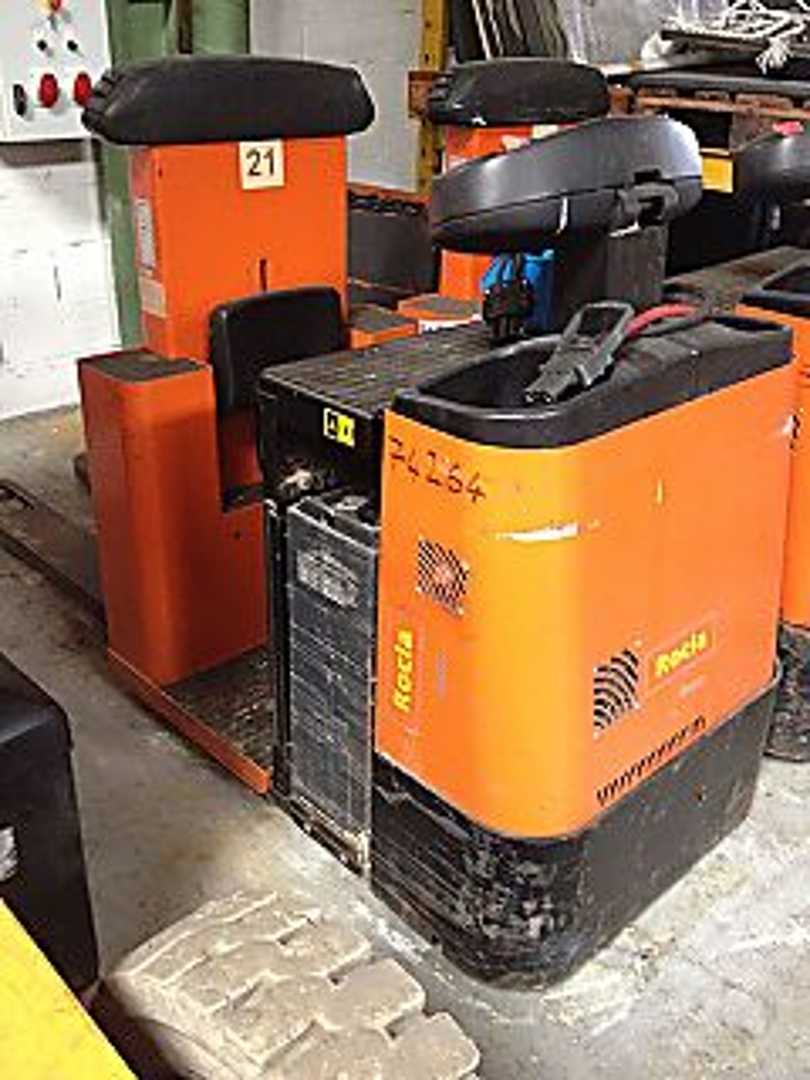 Carretilla elevadora segunda mano ROCLA Préparateur commandes au sol à nacelle ELEKTRO HOCHHUBKOMMISSIONIERER (11964227)