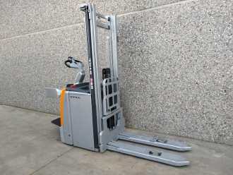 Carretilla elevadora segunda mano STILL EXV-SF14 ELEKTRO HOCHHUBWAGENDEICHSEL (13022601)