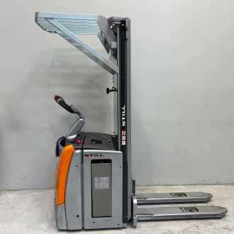 Carretilla elevadora segunda mano STILL EXV-SF14_VÆGT ELEKTRO HOCHHUBWAGENFAHRERSTAND (13074641)