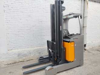 Carretilla elevadora segunda mano STILL FM-X 17 ELEKTRO SCHUBMASTSTAPLER (13037157)