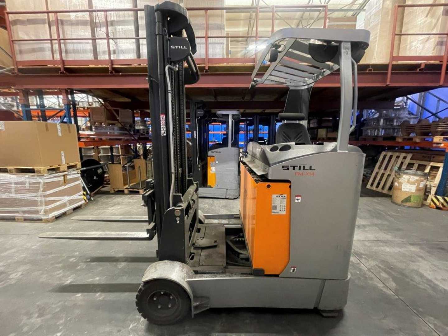 Carretilla elevadora segunda mano STILL FM-X14SE ELEKTRO SCHUBMASTSTAPLER (13050319)
