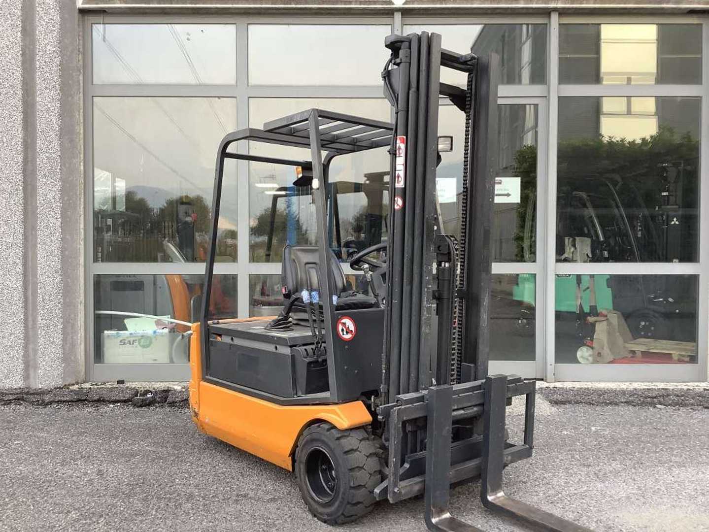 Carretilla elevadora segunda mano STILL R 20-18 ELEKTRO DREIRADFRONTSTAPLER (13074611)