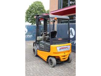 Carretilla elevadora segunda mano STILL R60-30 ELEKTRO VIERRADFRONTSTAPLER (13062972)