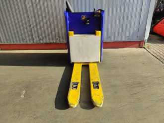 Carretilla elevadora segunda mano STOECKLIN EFP30XXL ELEKTRO NIEDERHUBWAGENDEICHSEL (12979981)