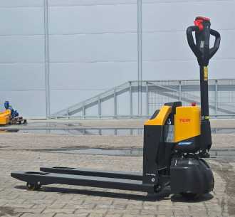Carretilla elevadora segunda mano TCM PWL 15 E-Q2 BRAND NEW WEITERE NIEDERHUBWAGENDEICHSEL (13055878)