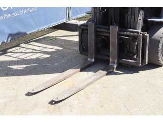 Carretilla elevadora segunda mano TOYOTA 7FBMF25 ELEKTRO VIERRADFRONTSTAPLER (13041361)