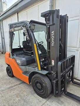 Carretilla elevadora segunda mano TOYOTA 8FDF25 DIESEL WEITERE (13025279)