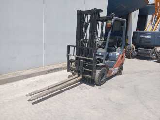 Carretilla elevadora segunda mano TOYOTA D02-8FG18 CARRETILLA ELEVADORA GAS 1.800 KG GAS VIERRADFRONTSTAPLER (13006618)