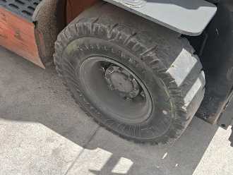 Carretilla elevadora segunda mano TOYOTA D02-8FG18 CARRETILLA ELEVADORA GAS 1.800 KG GAS VIERRADFRONTSTAPLER (13006618)