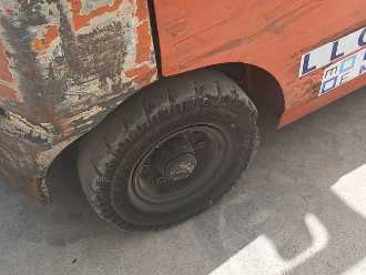 Carretilla elevadora segunda mano TOYOTA D02-8FG18 CARRETILLA ELEVADORA GAS 1.800 KG GAS VIERRADFRONTSTAPLER (13006618)