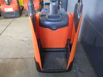 Carretilla elevadora segunda mano TOYOTA LPE200 ELEKTRO NIEDERHUBWAGENFAHRERSTAND (13075563)