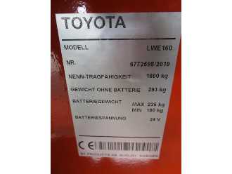 Carretilla elevadora segunda mano TOYOTA LWE160 ELEKTRO NIEDERHUBWAGENDEICHSEL (13033764)