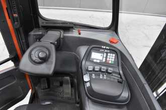 Carretilla elevadora segunda mano TOYOTA RRE 160 HCC /58392/ ELEKTRO SCHUBMASTSTAPLER (13063177)