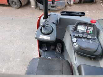 Carretilla elevadora segunda mano TOYOTA RRE140HE ELEKTRO SCHUBMASTSTAPLER (13070302)