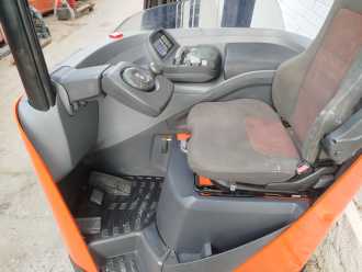Carretilla elevadora segunda mano TOYOTA RRE180E ELEKTRO SCHUBMASTSTAPLER (13042042)
