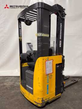 Carretilla elevadora segunda mano UNICARRIERS 160SDTFVHS540XJN - 2.119 Std. - HH 5.400 mm ELEKTRO SEITENSTAPLER (12917206)