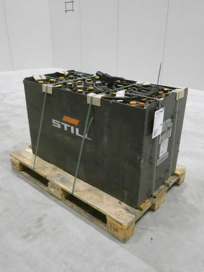 Carretilla elevadora segunda mano WEITERE 48V625AH WEITERE WEITERE (13075920)