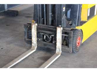 Carretilla elevadora segunda mano YALE ERP18ATF ELEKTRO VIERRADFRONTSTAPLER (13039041)