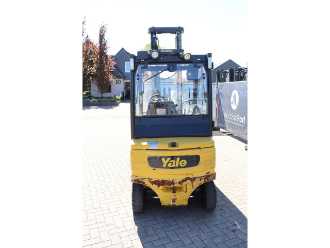 Carretilla elevadora segunda mano YALE ERP35VL ELEKTRO VIERRADFRONTSTAPLER (13041313)
